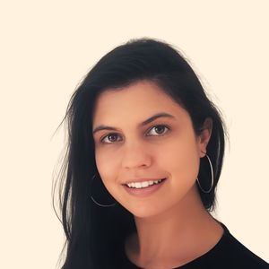 Laura Domanico, Therapist