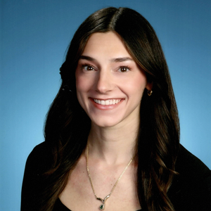 Julia Meola, Therapy Clinician