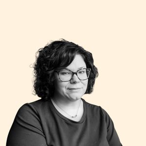 Desiree Sigler, Therapist