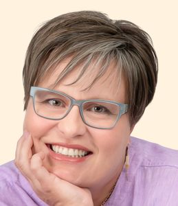 Melinda Humbert, Therapist