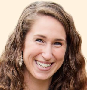Ilyse Rikleen, Therapist