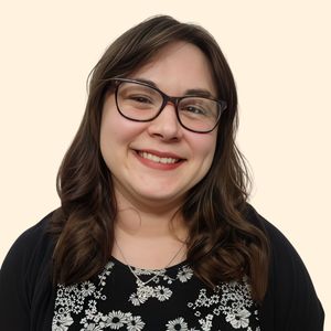 Sara Mueller, Therapist