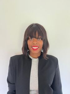 Angela Fair, Therapist