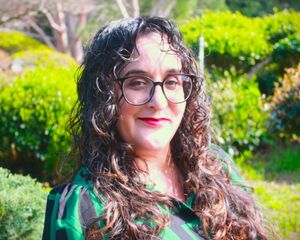 Angela Arellano, Therapist