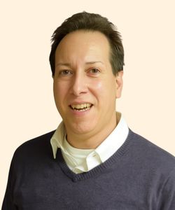 Ariel Vitali, Psychiatrist