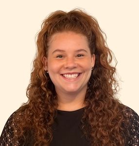 Jasmine Elliston, Therapist
