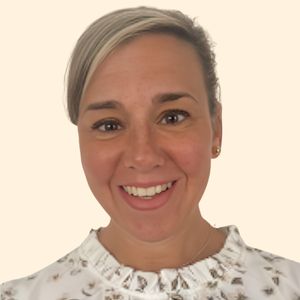 Christine Jost, Therapist