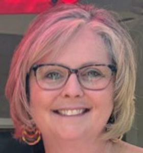 Donna Miller, Therapist