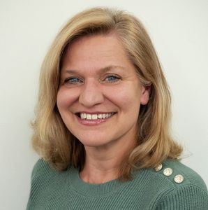 Leighann Forsyth, Psychologist
