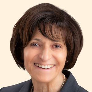 Judy Levendula, Therapist
