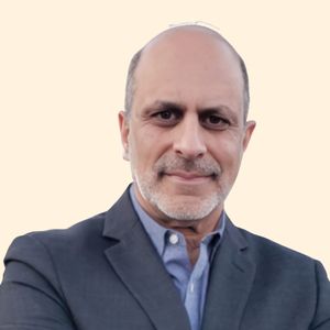 Ali Redjaian, Psychologist