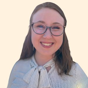 Natasha Helena Sprau, Therapist