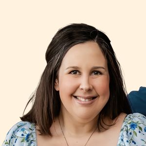 Abigail Weber, Therapist