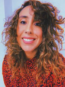 Mia Estela Santiago, Therapist