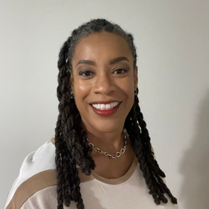 Shar Goolsby, Therapist