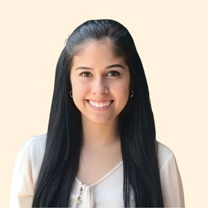 Adianis Contreras, Therapist