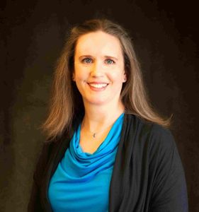 Meegan S Urbanek, Therapist