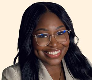 Kiandris Allen, Therapist