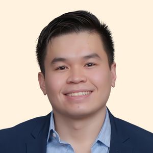 Dustin Bui, Psychiatrist