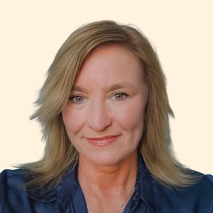 Holley Elam, Therapist