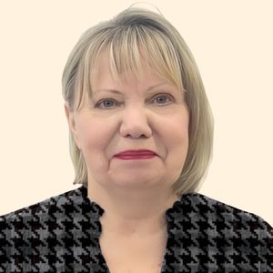 Anna Lobanova, Therapist