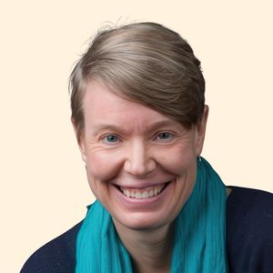 Amy Everson, Therapist