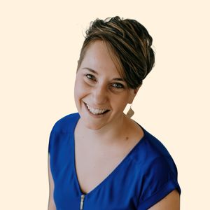 Shana Martindale, Therapist