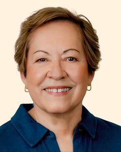 Betty Maldonado Suarez, Therapist