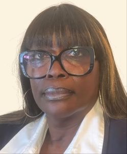 Paula Williams, Therapist