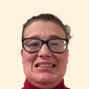 Melissa Romell, Therapist