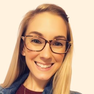 Lauren Morrison, Therapist