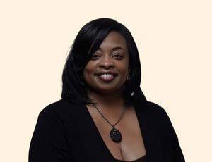 Victoria Jackson, Therapist