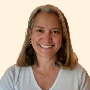 Claire Hunt