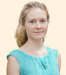 Irina Syrnikova, Therapist