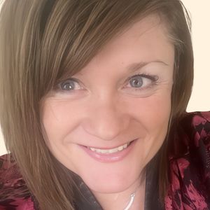 Cindy Johnson, Therapist
