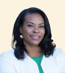 Tabitha Hendricks, Therapist