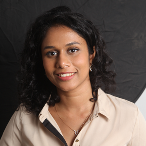 Nikhita Gowra, Therapist