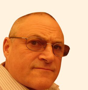 Bennett Hirsch, Psychologist