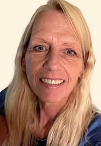 Julie Crowley, Therapist