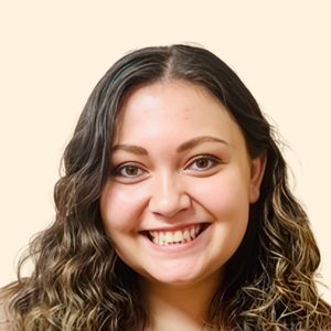 Sandra Mayta, Therapist