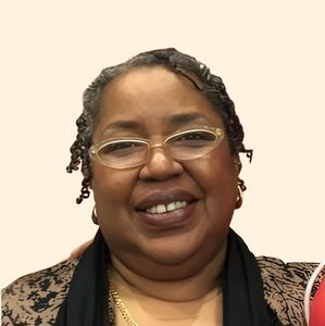 Gwendolyn Sullivan, Therapist