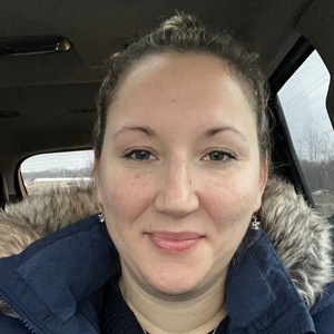 Valerie Worosz, Therapist