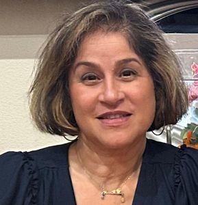 Fedra Hassanpour, Therapist