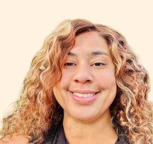 Marva Thomas, Therapist