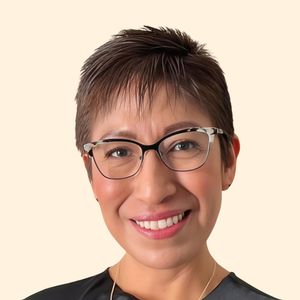 Romelia Gomez, Therapist