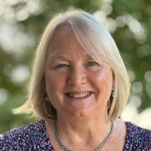 Laura Haas, Therapist