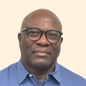 Bayo Agbolade, Nurse Practitioner