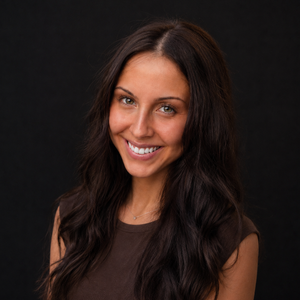 Ellie Hott, Therapy Clinician