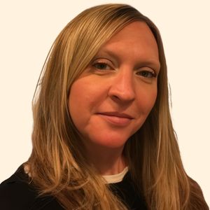 Jillian Connor, Therapist