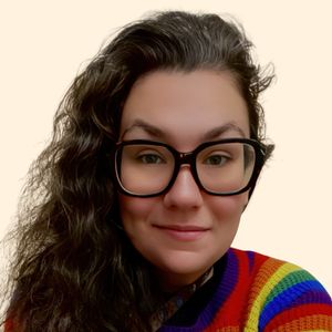 Alyssa Acosta, Therapist